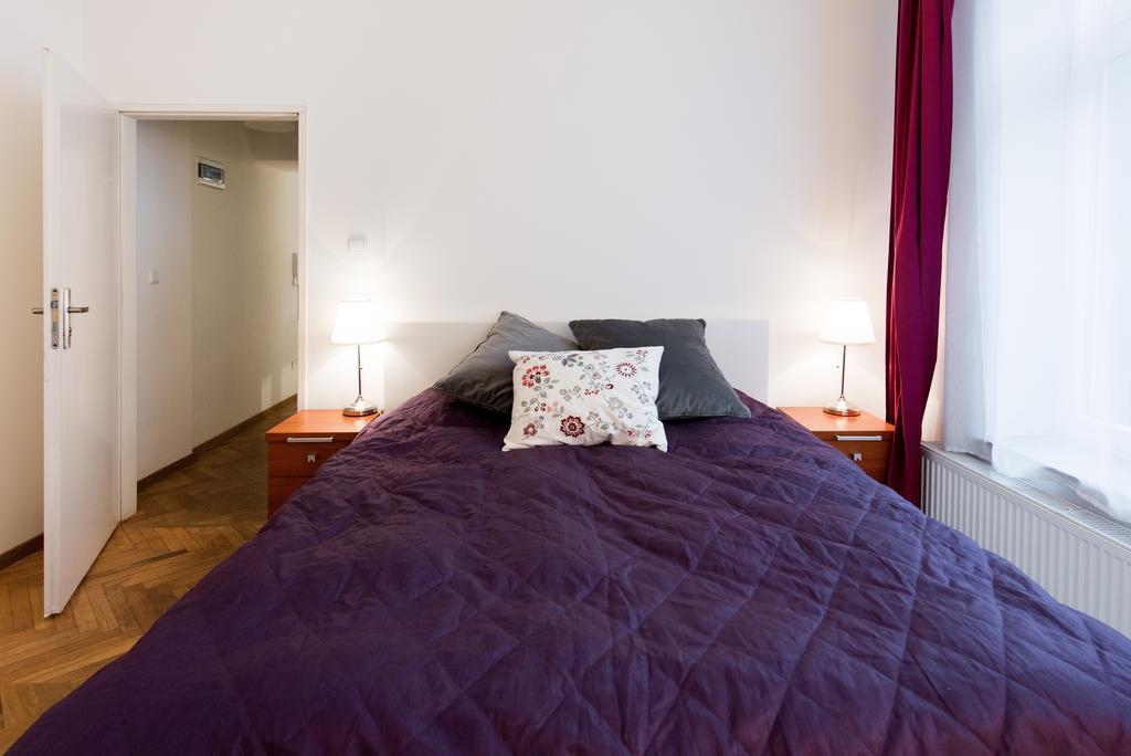 Apartamenty Golebia 3 Cracóvia Quarto foto