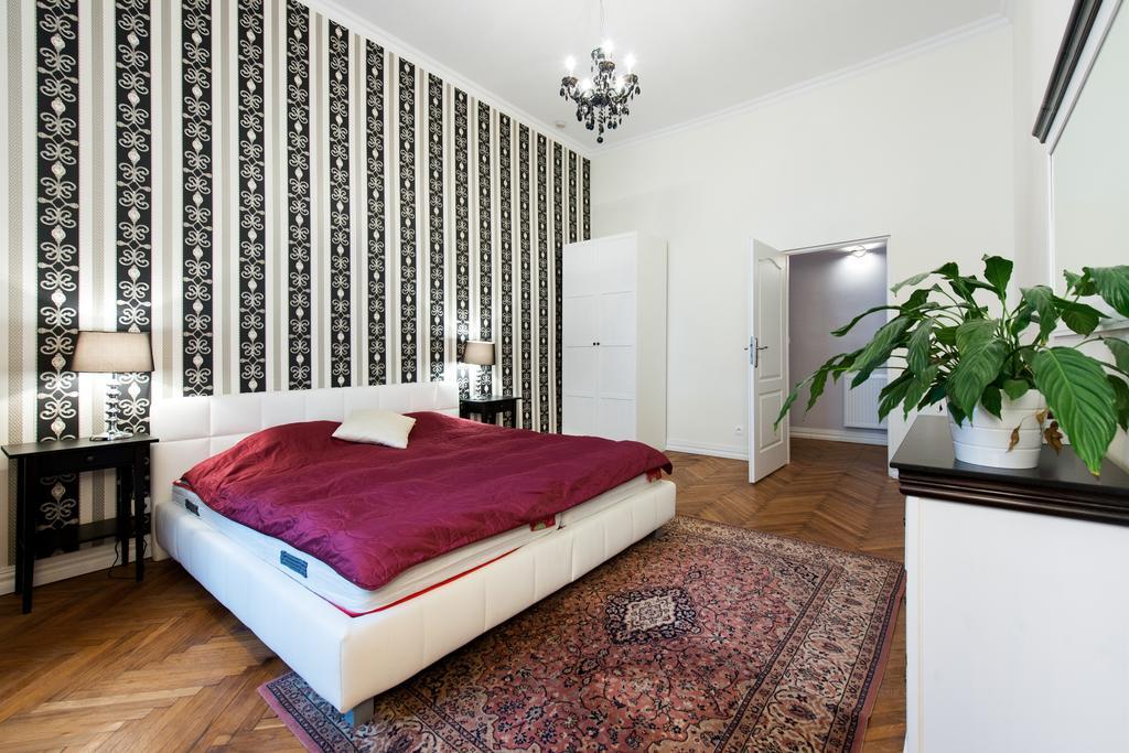 Apartamenty Golebia 3 Cracóvia Quarto foto